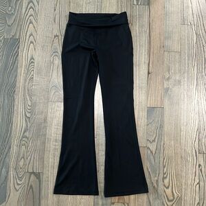 DSG Girls' Momentum Foldover Waist Flare Leggings
- Brand New